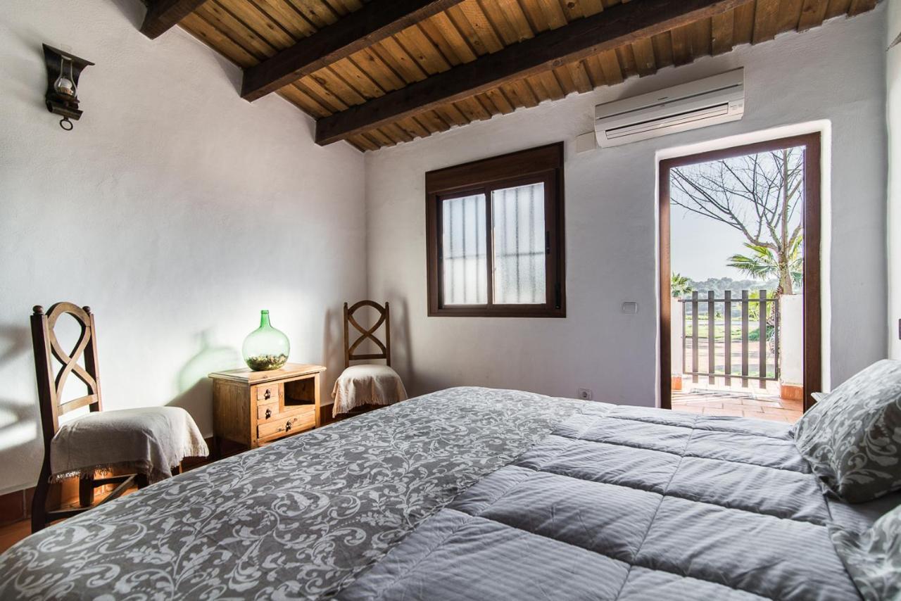 El Pueblo De Leo Badajós Exterior foto